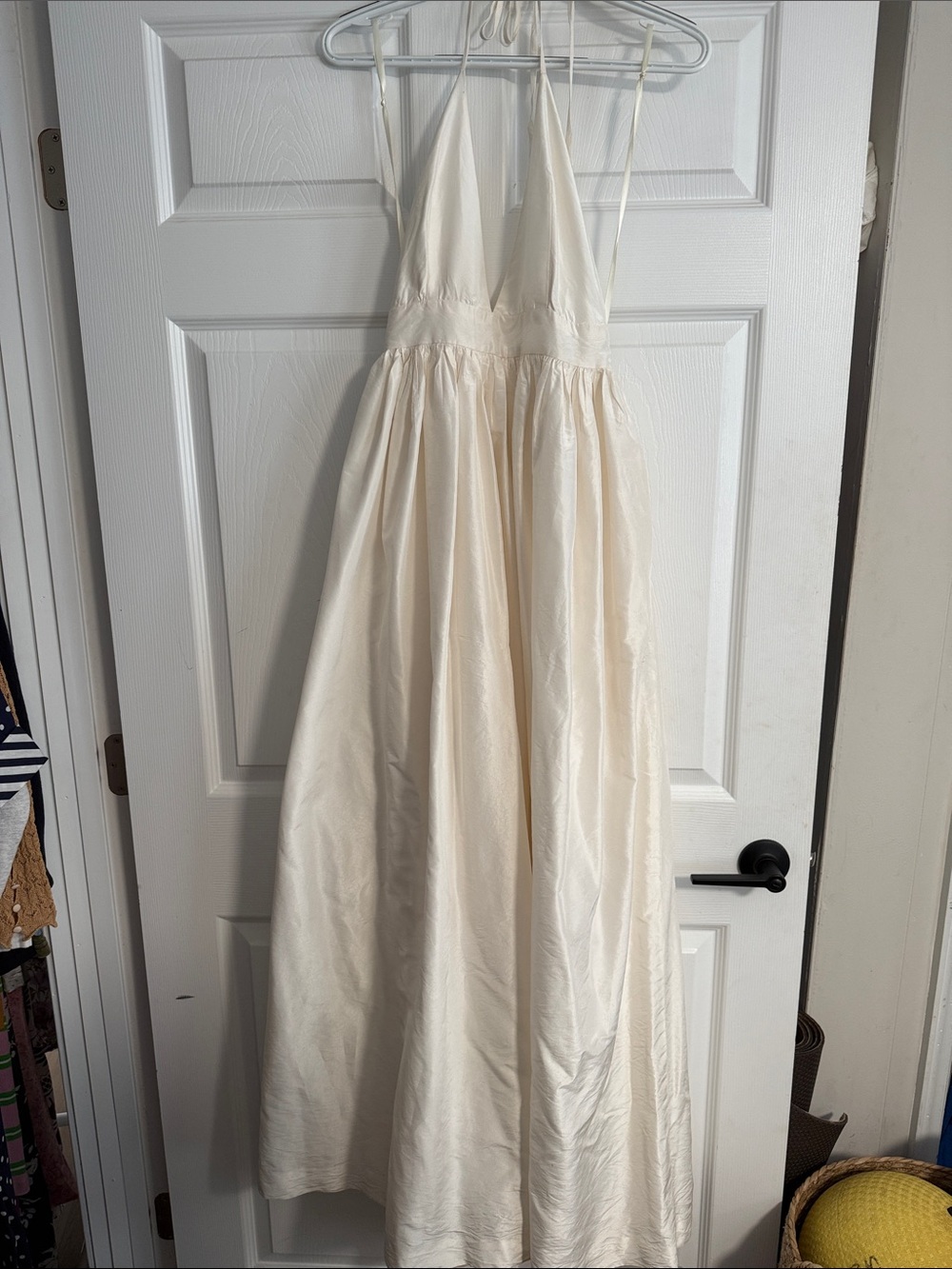 Shareen Ivory Satin Halter Wedding Dress Womens 6